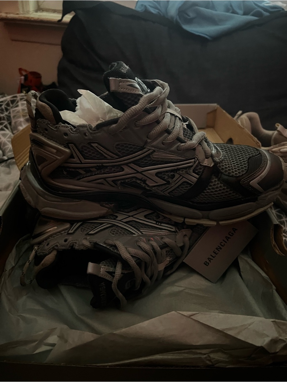 Men's Performance Running Shoes - Black/Grey size 8 - Picture 4 of 9